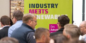 Marktplatz Energie > Fachkonferenzen - INDUSTRY MEETS RENEWABLES am 10. Juni 2026 – Early-Bird-Tickets bis 9. April verfügbar