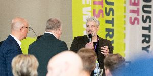 Marktplatz Energie > Fachkonferenzen - INDUSTRY MEETS RENEWABLES 2026:  Konkrete Lösungen für eine sichere und günstige Energieversorgung