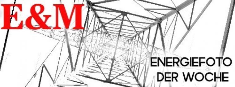 Enerige & Management > Energiefoto Der Woche - Präzisionsarbeit mit 91 Tonnen am Haken