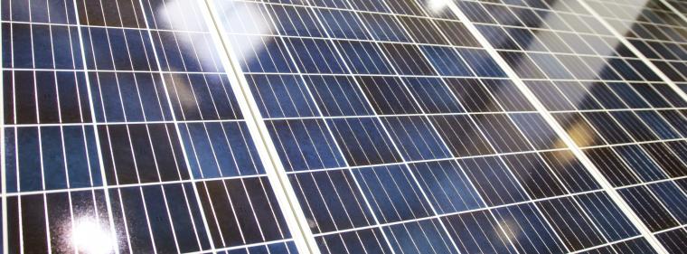Enerige & Management > Photovoltaik - Bankengeld für deutsche PV-Produktion