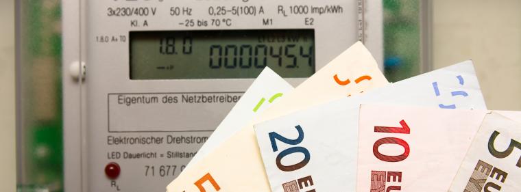 Enerige & Management > Strom - Leichter Anstieg bei Übertragungs-Netzentgelten