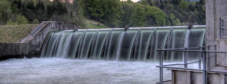 Enerige & Management > Wasserkraft - Spezialturbine und elektrische Fischscheuche am Neckar