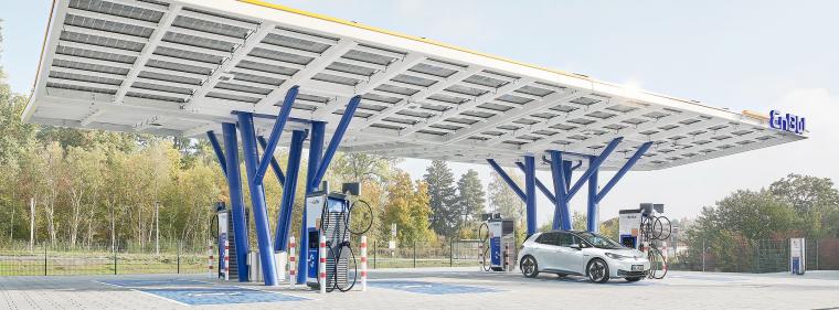 Enerige & Management > Elektrofahrzeuge - Neue Schnellladeparks in Ulm und Tornesch